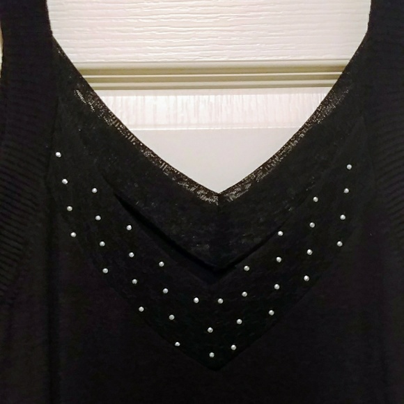 New Yuka Black Studded Knit Tank! L! NWOT - Picture 2 of 5